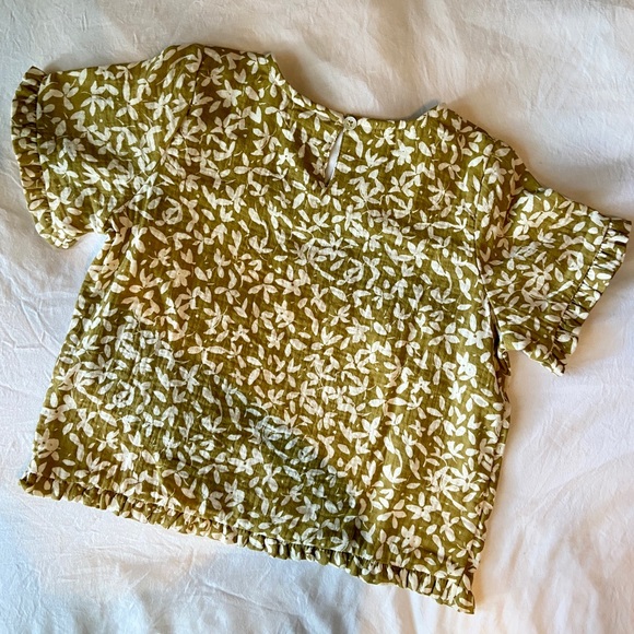 RULEE + Crue NWOT Rory Ditsy Floral Top - Size 8-9y - Picture 4 of 6